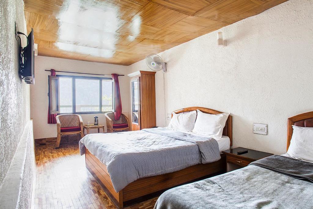 Hotel New Bharat Bhimtal Exterior photo